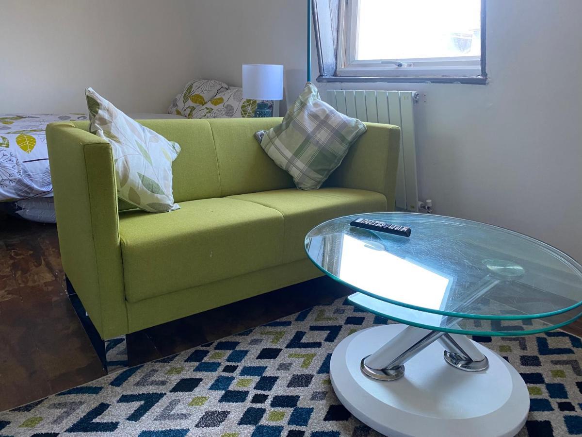 Accommodation HUB Studio 3 Londra Esterno foto