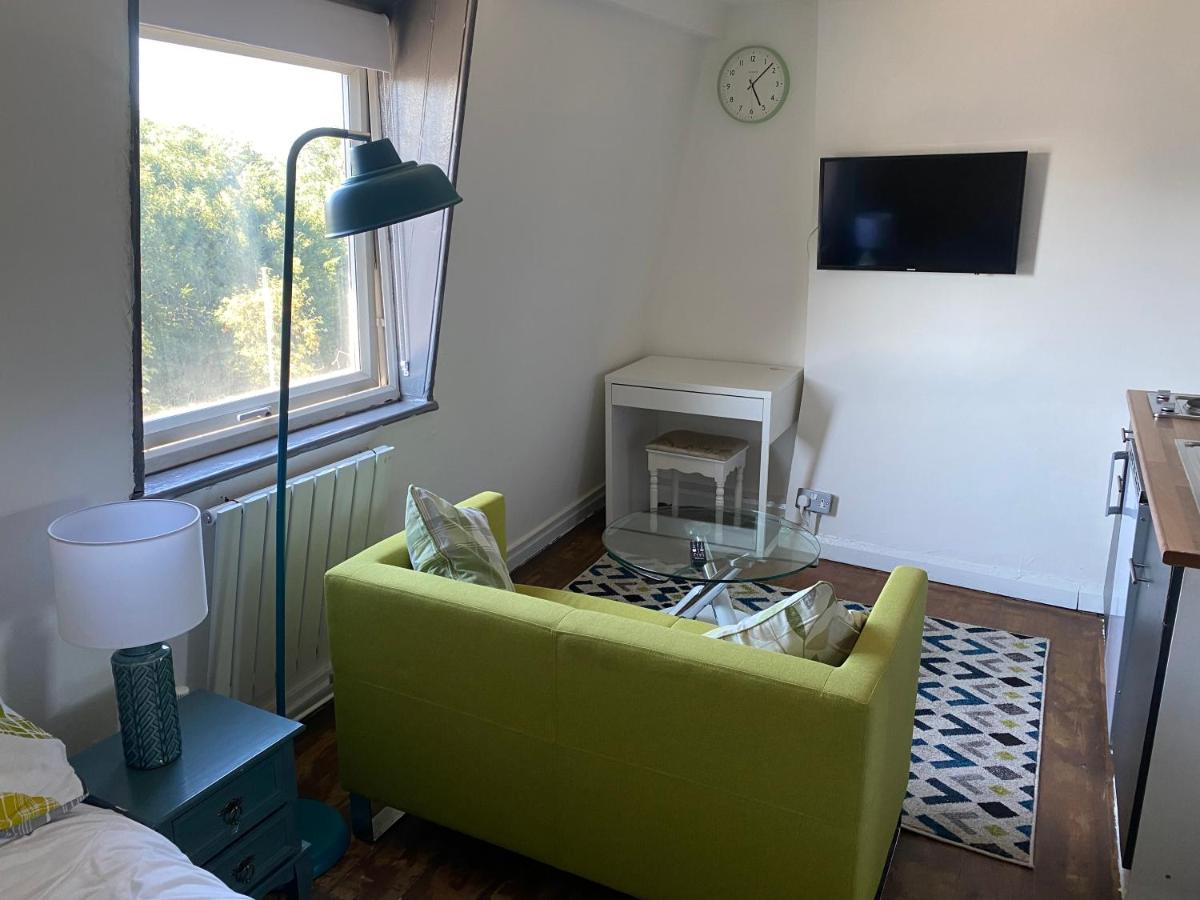 Accommodation HUB Studio 3 Londra Esterno foto