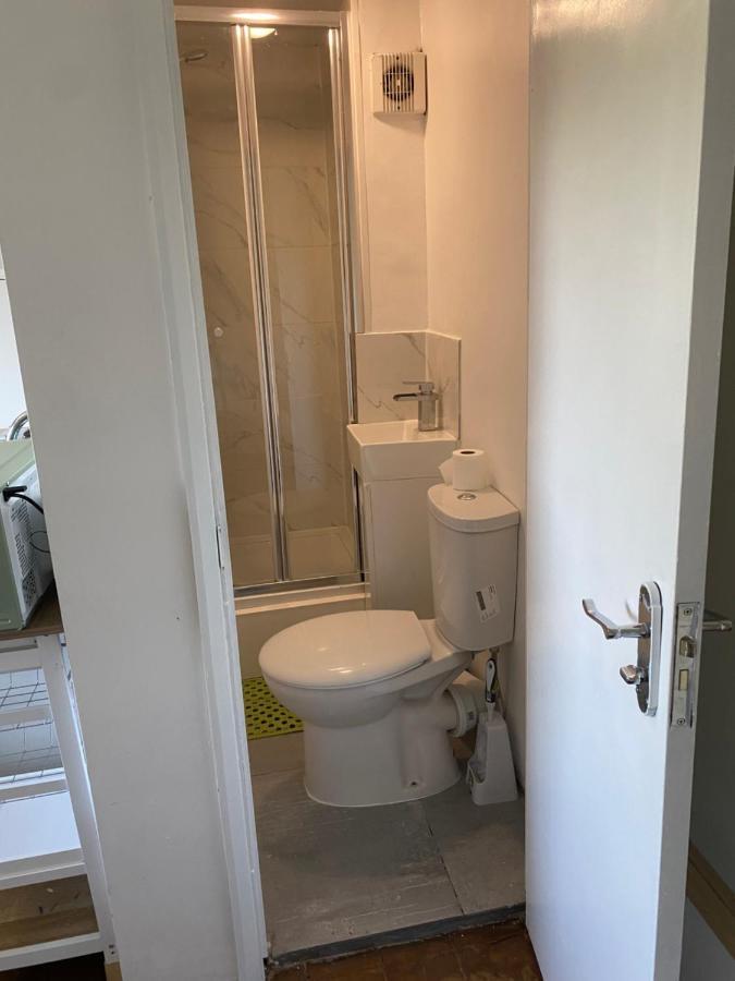 Accommodation HUB Studio 3 Londra Esterno foto
